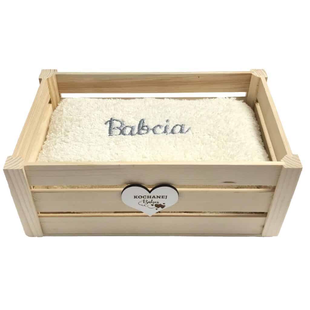 Ręcznik z haftem dla babci