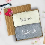 Ręczniki dla babci i dziadka w pudełku. Zestaw ręczników - obrazek 2