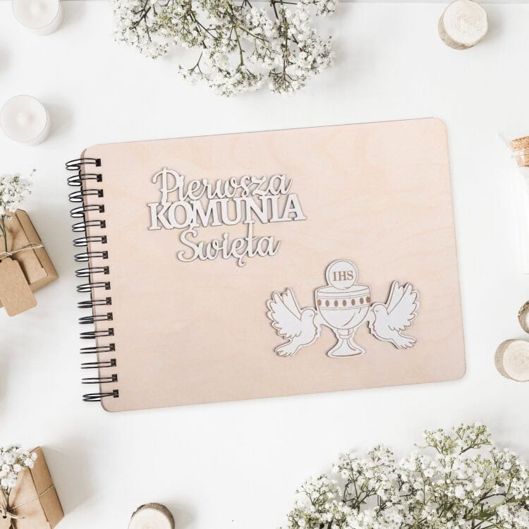 Personalizowany Album Komunijny na zdjęcia. Komunia Święta - obrazek 3