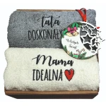 Zestaw eleganckich ręczników z kolorową ozdobą - idealny prezent dla Rodziców