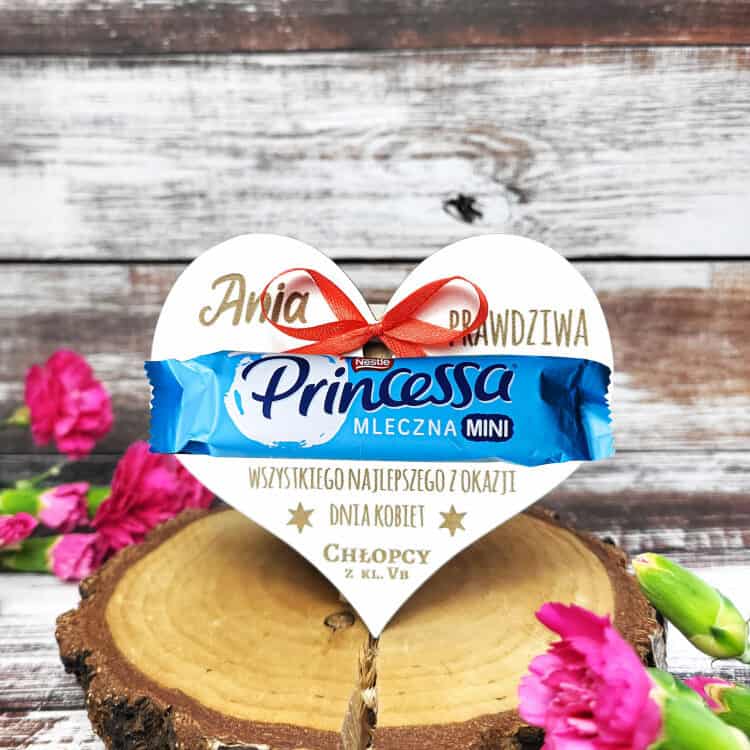 Serce Drewniane z Grawerem Personalizowanym - Prezent na Dzień Kobiet - obrazek 2