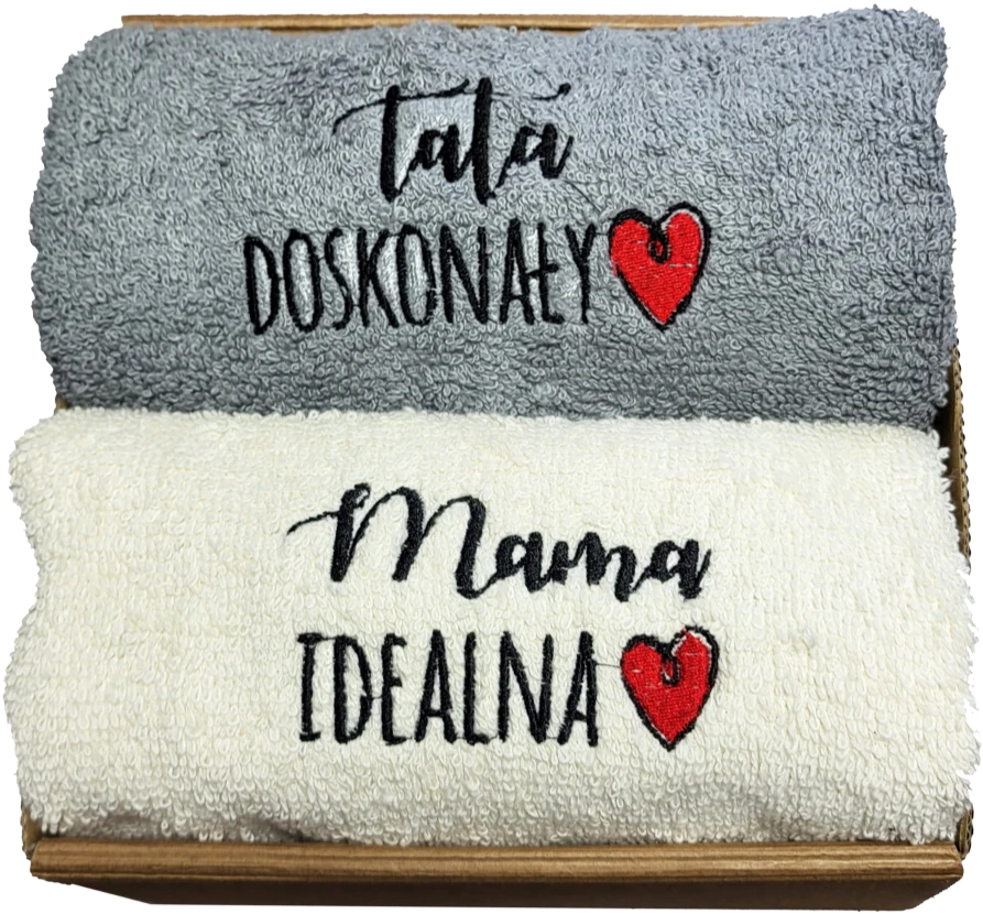 1b0465244a180b28c4ddfea45a7715c6.png Zestaw Ręczników Premium dla Rodziców z Haftem i Kokardą. Doskonały prezent dla mamy i taty - obrazek 1