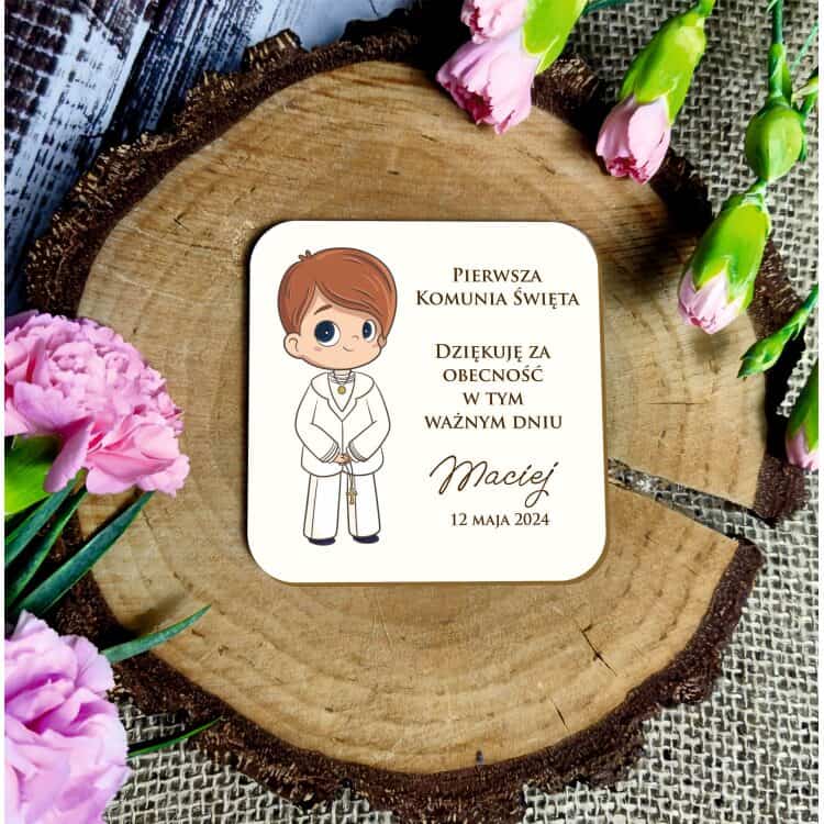 Magnes Personalizowany na Pierwszą Komunię - Elegancki Drewniany Upominek z Nadrukiem - obrazek 2