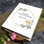 Biblia w drewnianym pudełku z nadrukiem. Pamiątka Pierwszej Komunii Świętej Prezent Komunijny - obrazek 4