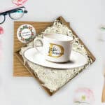 Filiżanka w pudełku dla dziadka w aranżacji